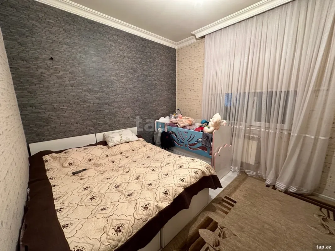 Satılır 3 otaqlı həyət evi