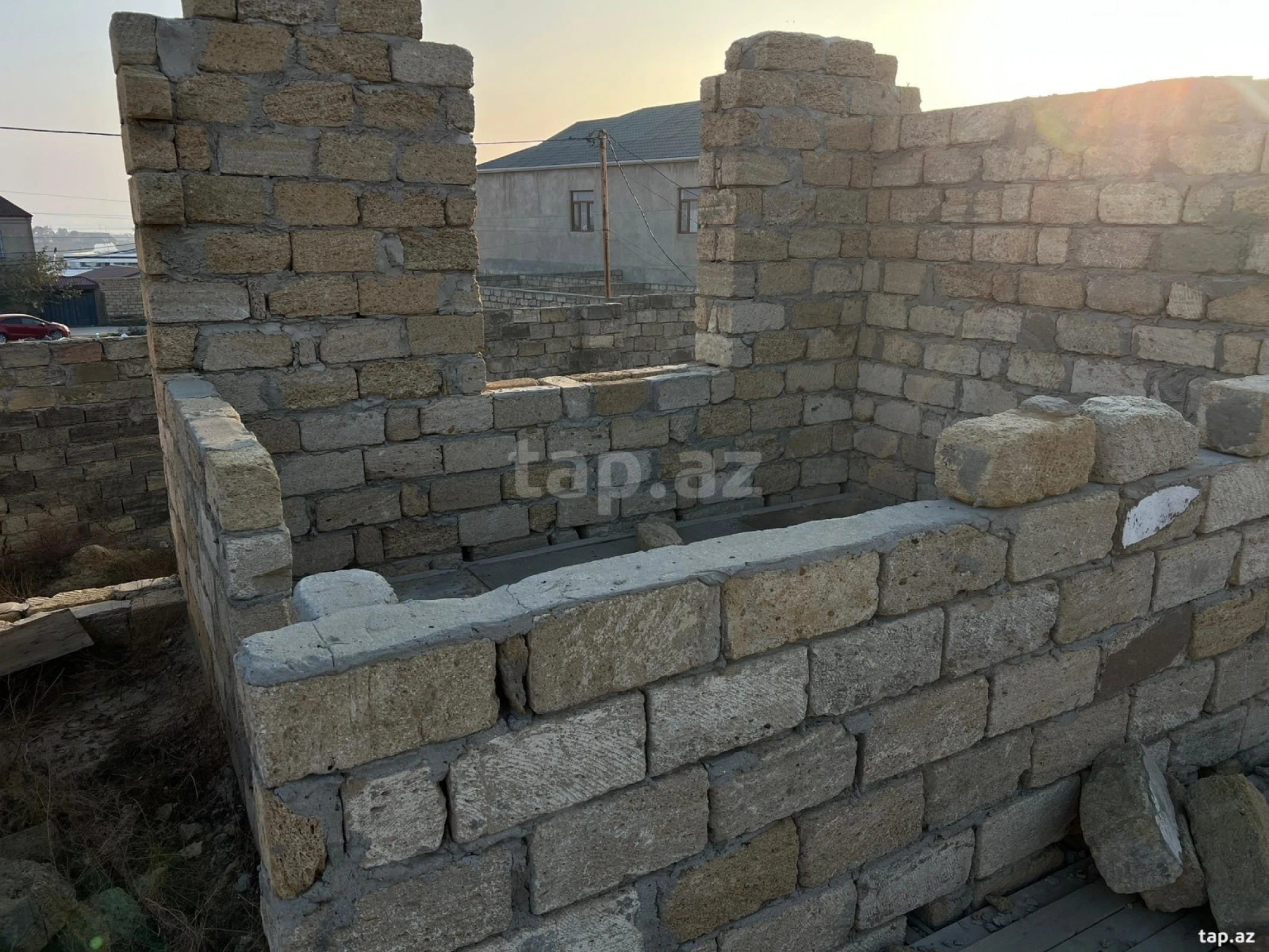 Satılır 3 otaqlı həyət evi