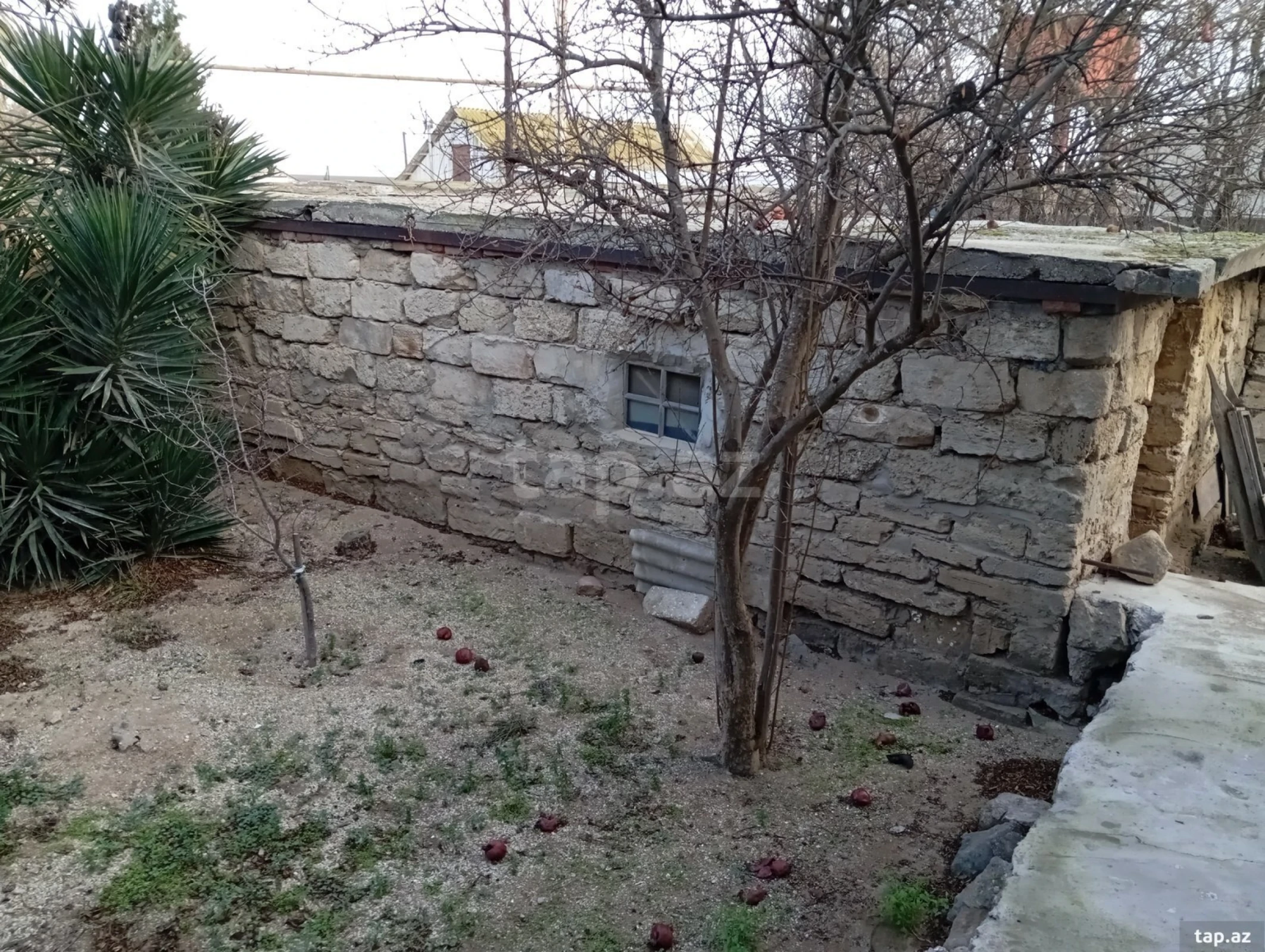 Satılır 5 otaqlı həyət evi