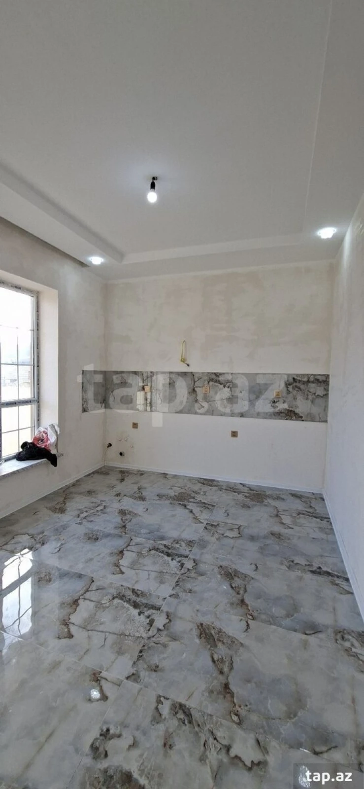 Satılır 3 otaqlı həyət evi