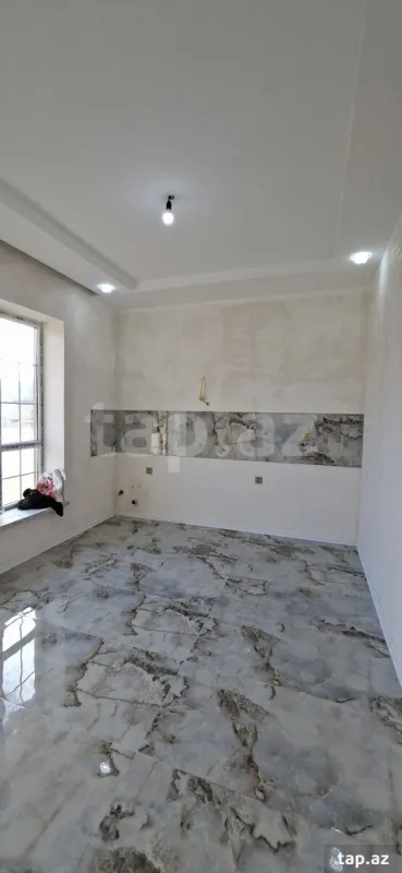 Satılır 3 otaqlı həyət evi