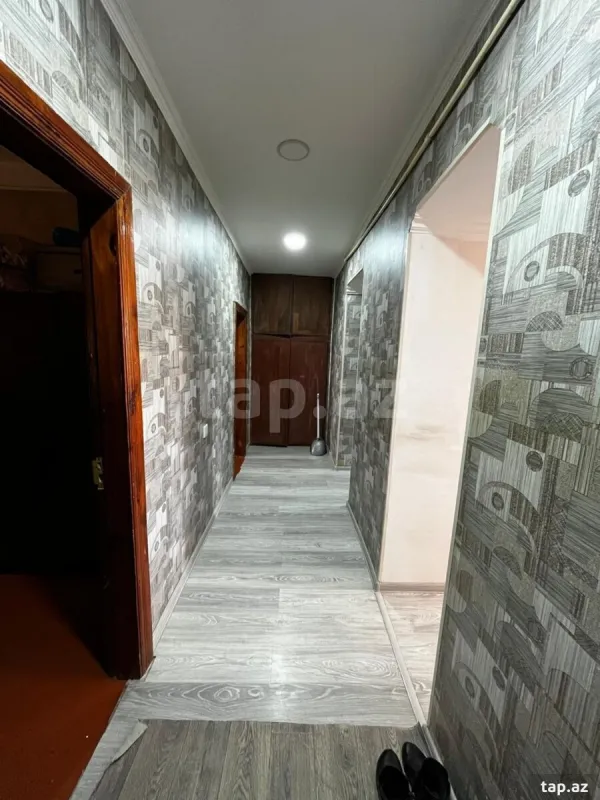 Satılır 4 otaqlı mənzil 90 m²