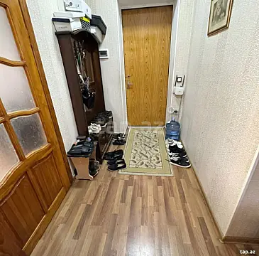 Satılır 3 otaqlı mənzil 74 m²