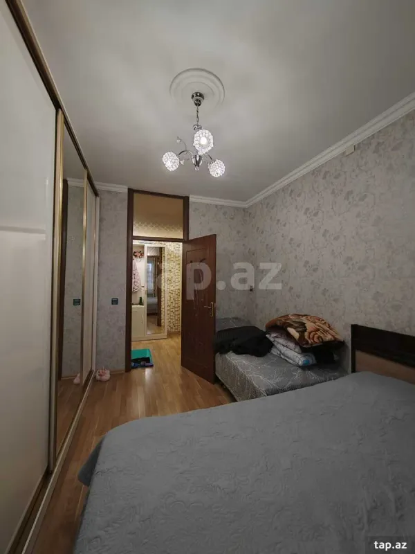 Satılır 2 otaqlı mənzil 60 m²