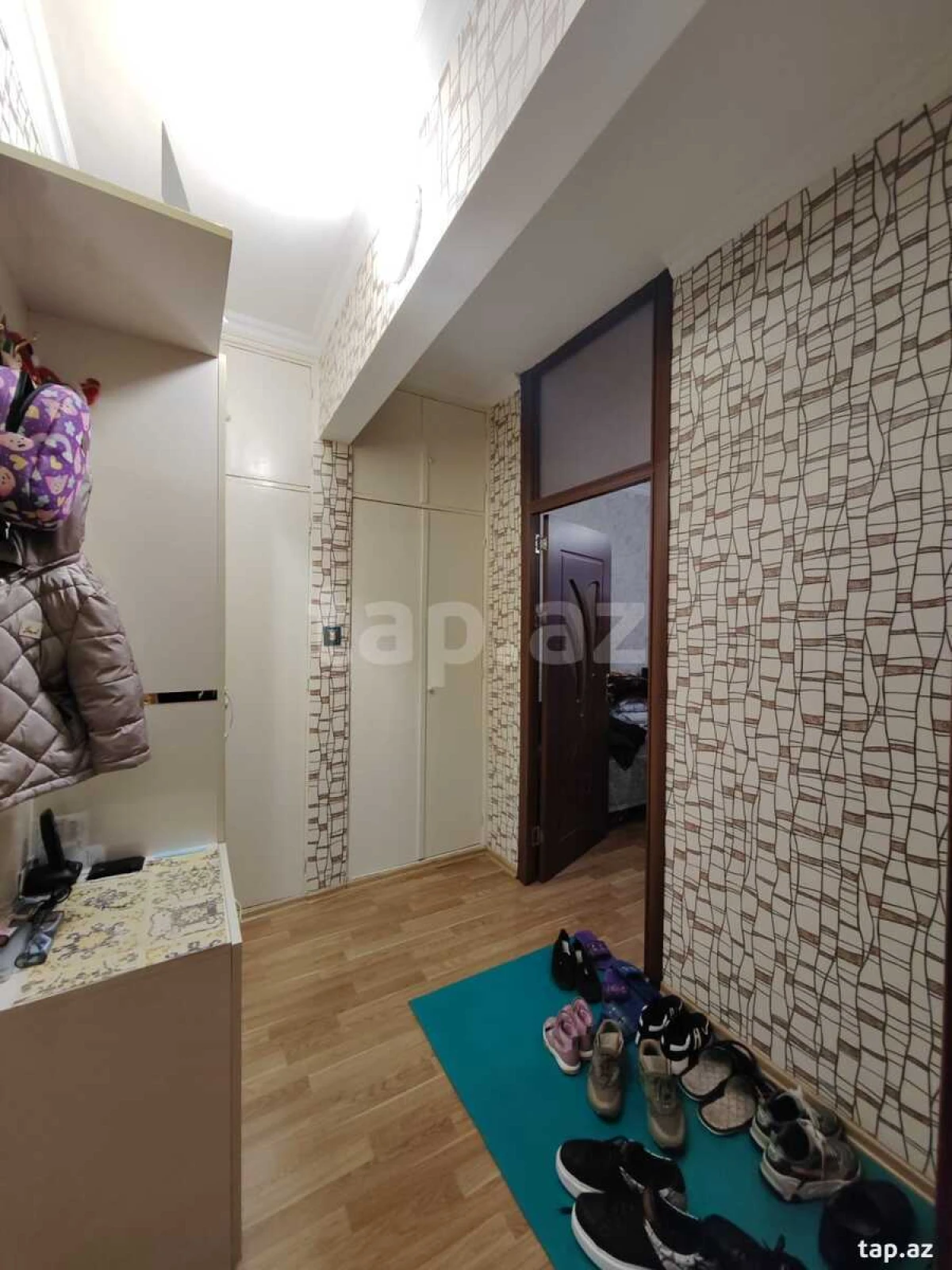 Satılır 2 otaqlı mənzil 60 m²