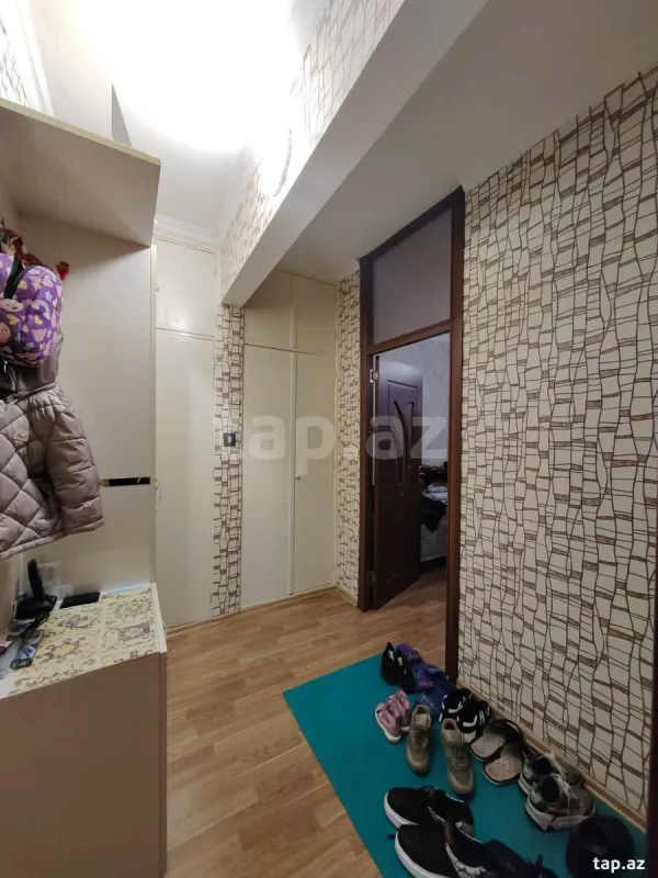 Satılır 2 otaqlı mənzil 60 m²
