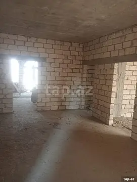 Satılır 6 otaqlı həyət evi