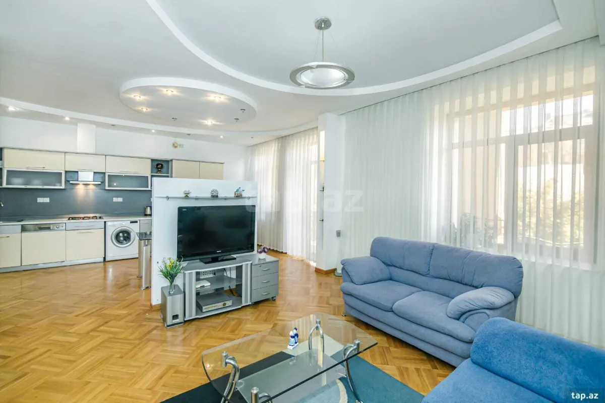 Kirayə verilir 3 otaqlı mənzil 120 m²