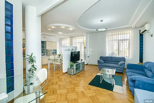 Kirayə verilir 3 otaqlı mənzil 120 m²