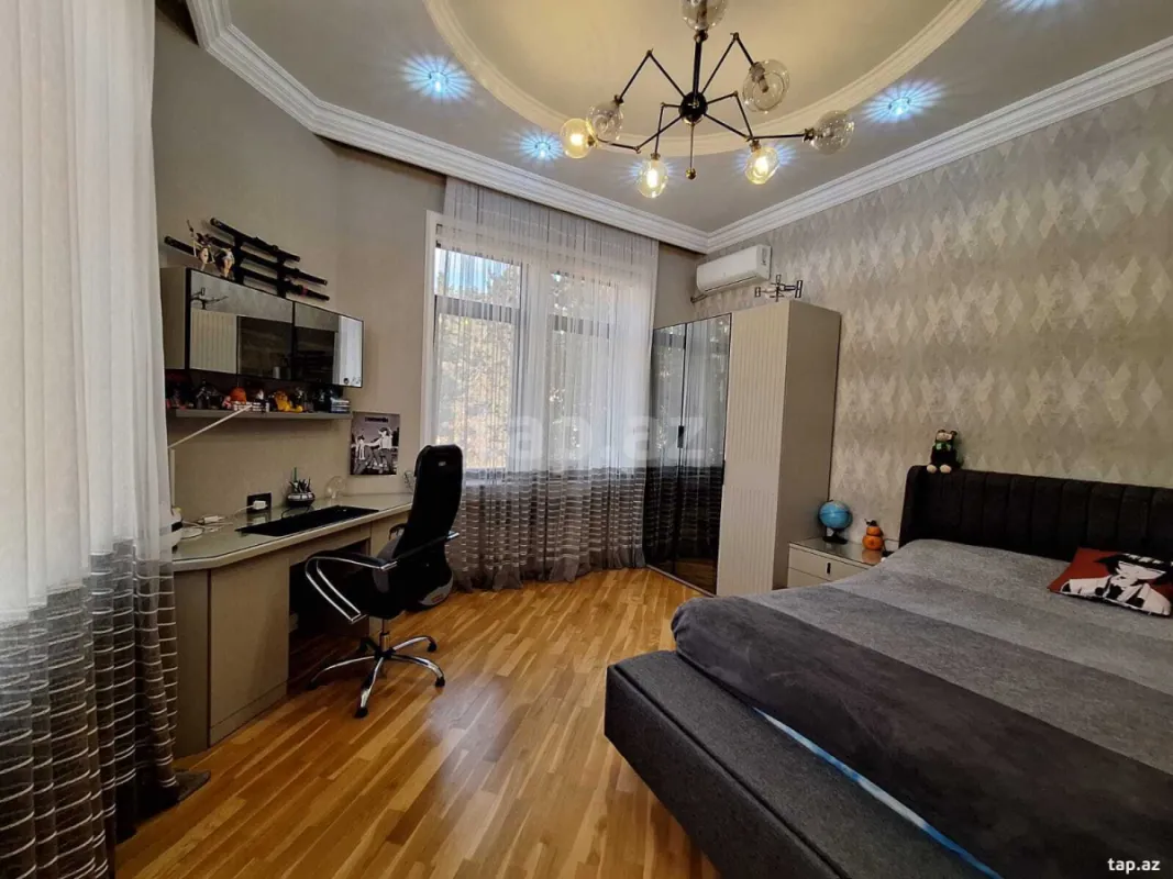 Satılır 4 otaqlı həyət evi