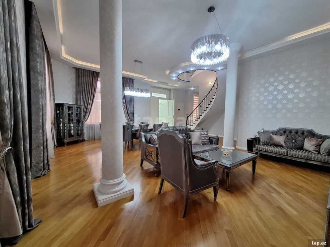 Satılır 4 otaqlı həyət evi