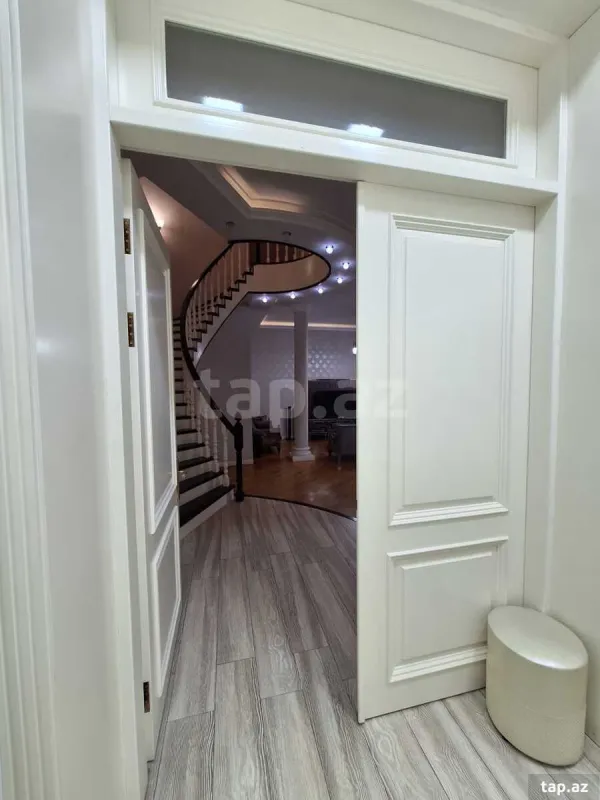 Satılır 4 otaqlı həyət evi