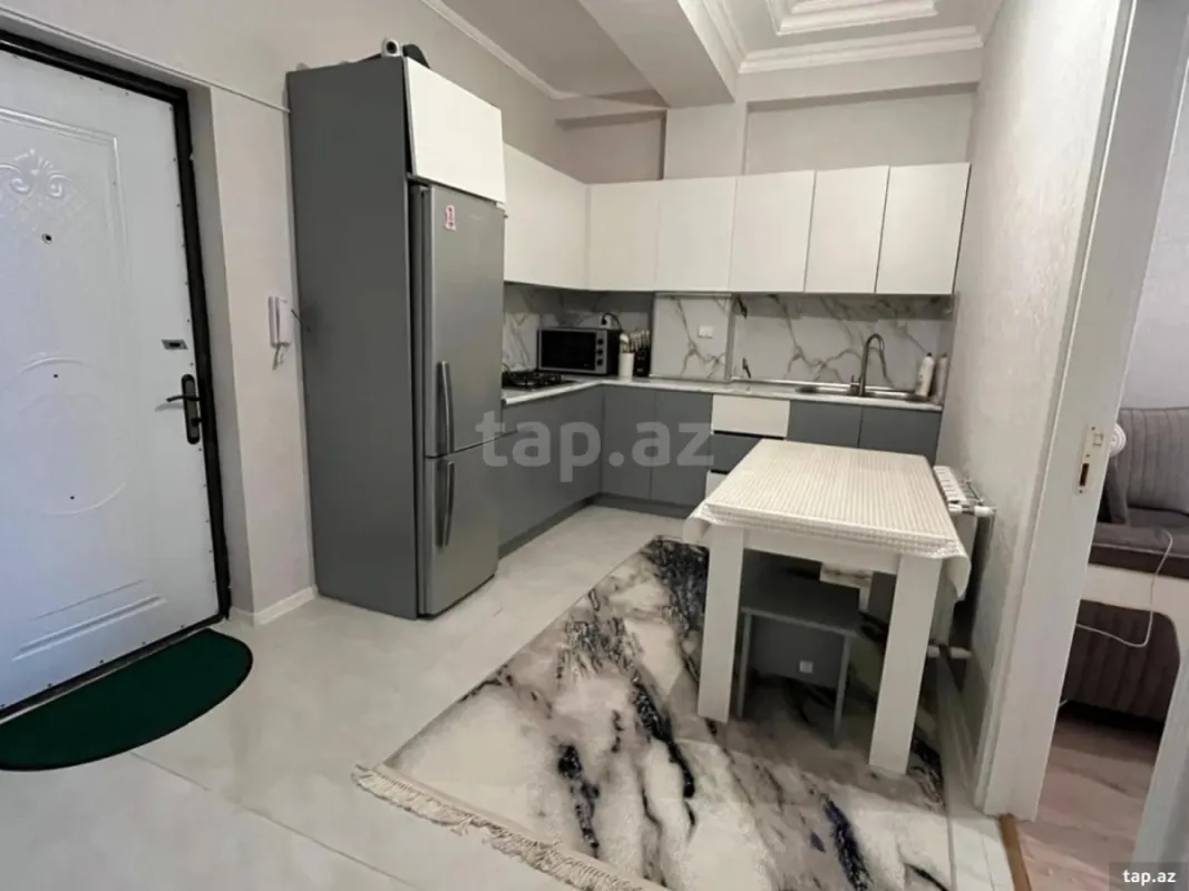 Kirayə verilir 2 otaqlı yeni tikili 66 m²