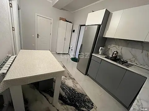 Kirayə verilir 2 otaqlı yeni tikili 66 m²