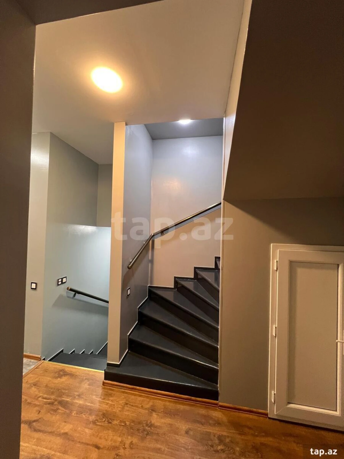 Kirayə verilir 5 otaqlı həyət evi 100 m²