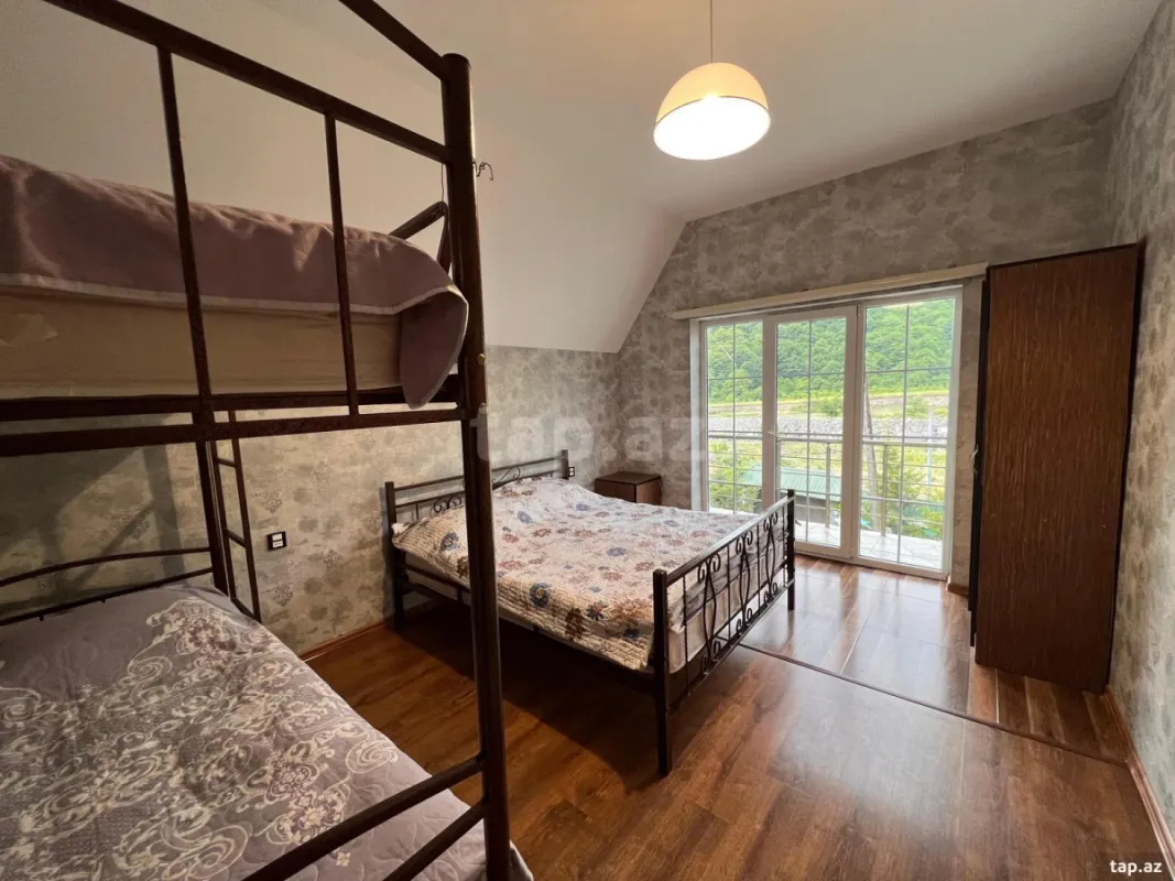 Kirayə verilir 5 otaqlı həyət evi 100 m²