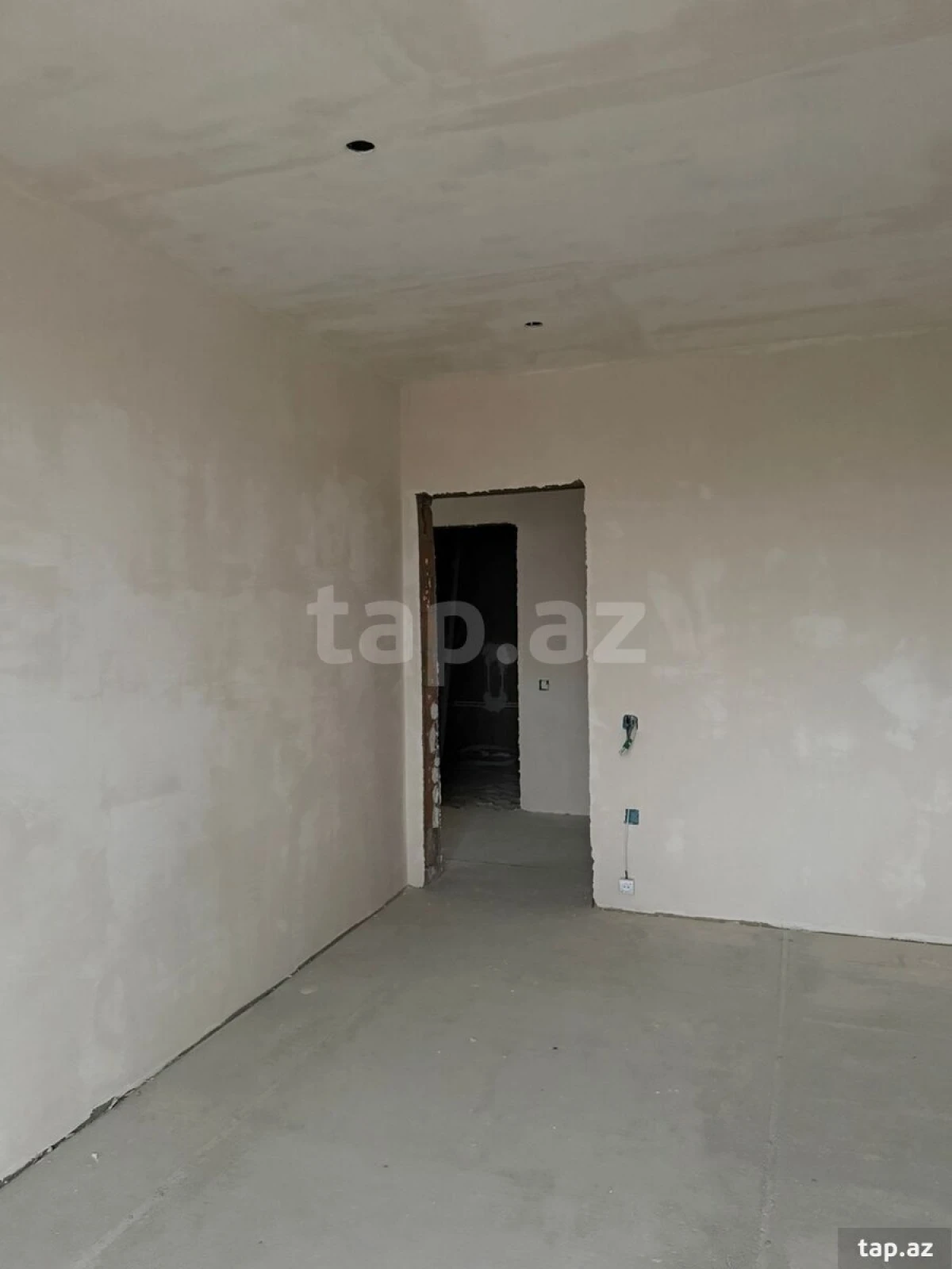Satılır 2 otaqlı yeni tikili 85 m²
