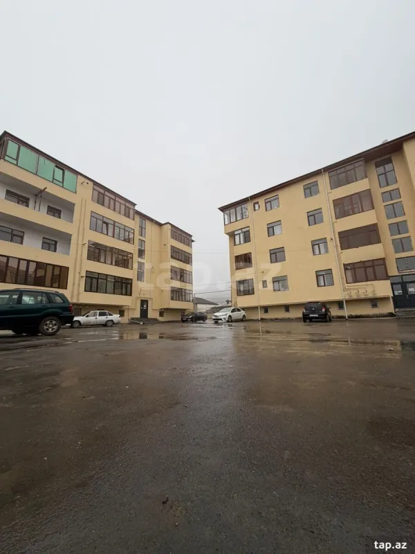 Satılır 2 otaqlı yeni tikili 85 m²