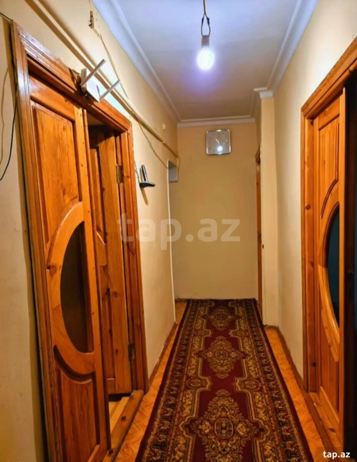 Satılır 4 otaqlı mənzil 90 m²