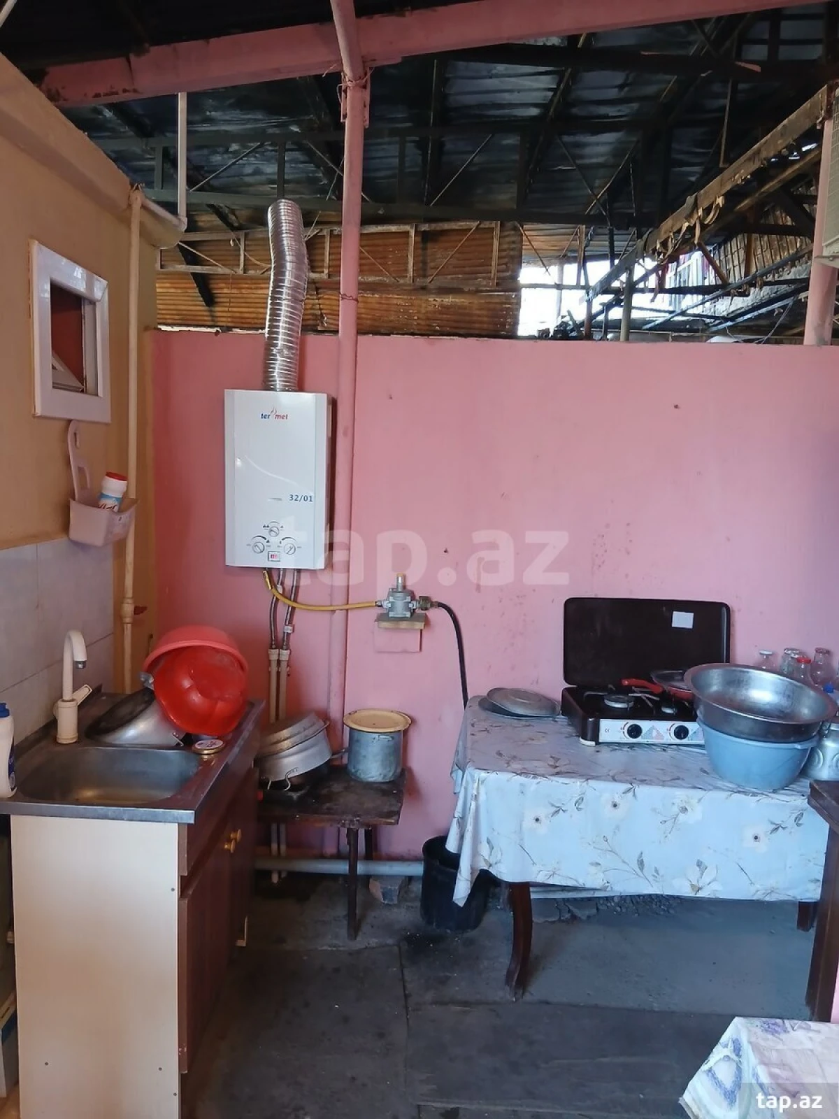 Satılır 5 otaqlı mənzil 120 m²