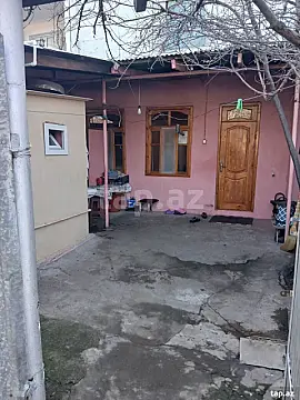 Satılır 5 otaqlı mənzil 120 m²