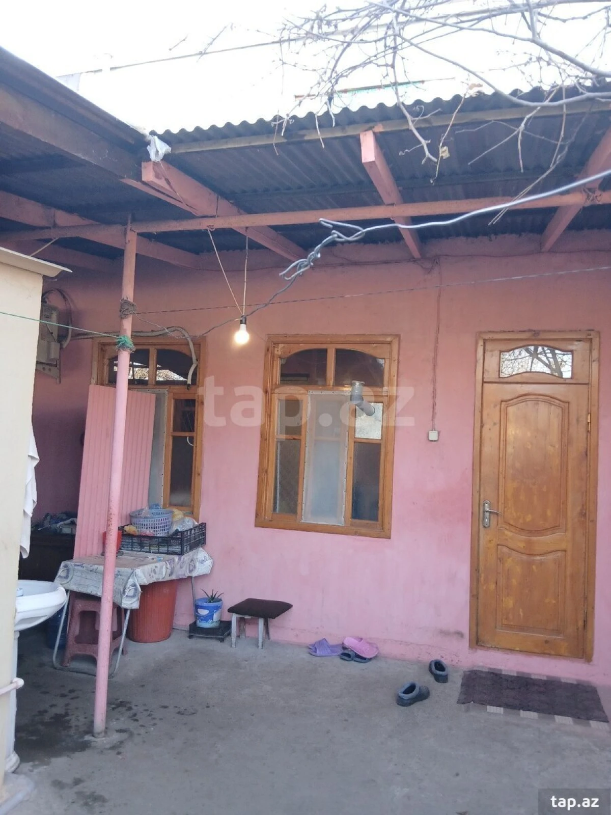 Satılır 5 otaqlı mənzil 120 m²