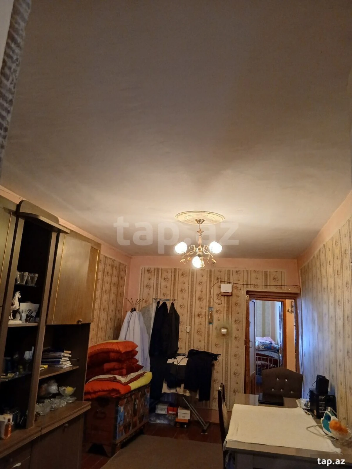 Satılır 5 otaqlı mənzil 120 m²