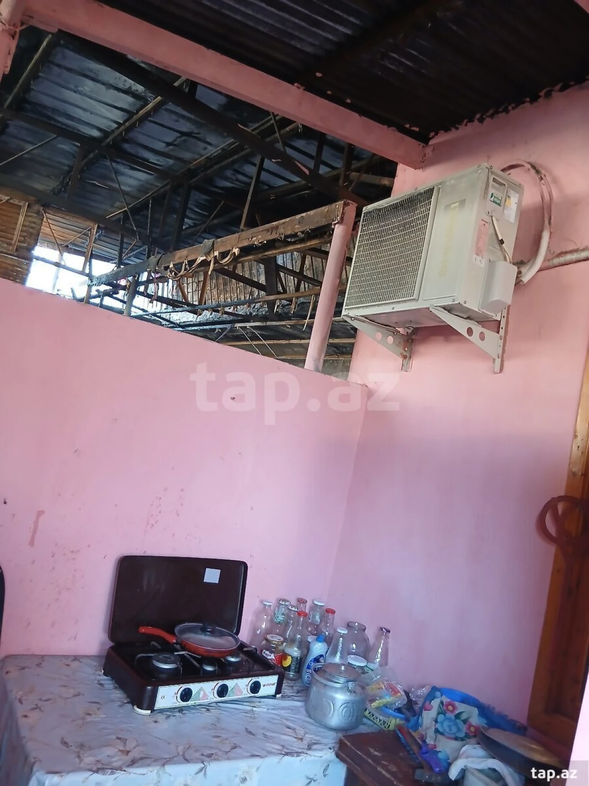 Satılır 5 otaqlı mənzil 120 m²