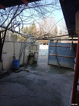 Satılır 5 otaqlı mənzil 120 m²