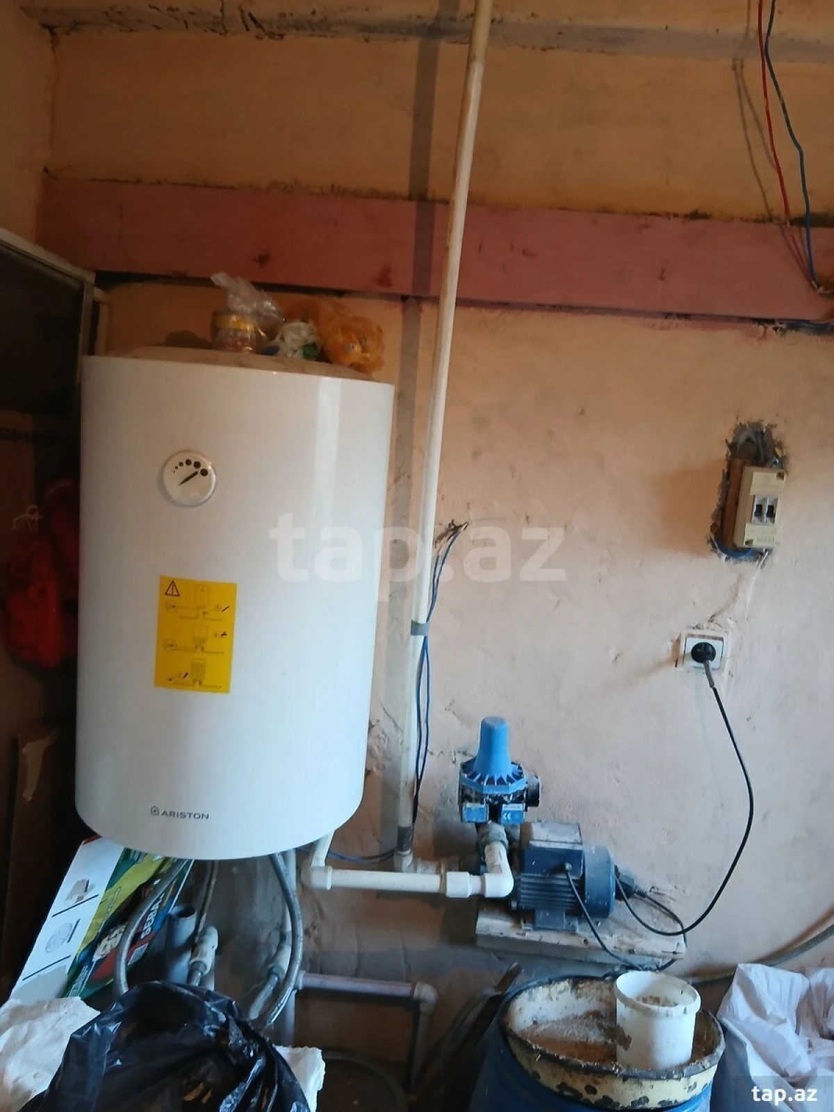 Satılır 5 otaqlı mənzil 120 m²