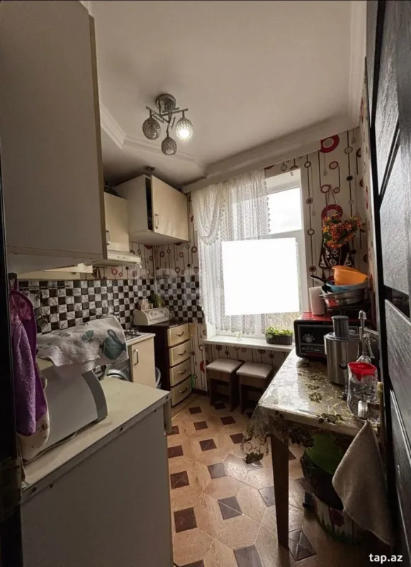 Satılır 2 otaqlı mənzil 55 m²