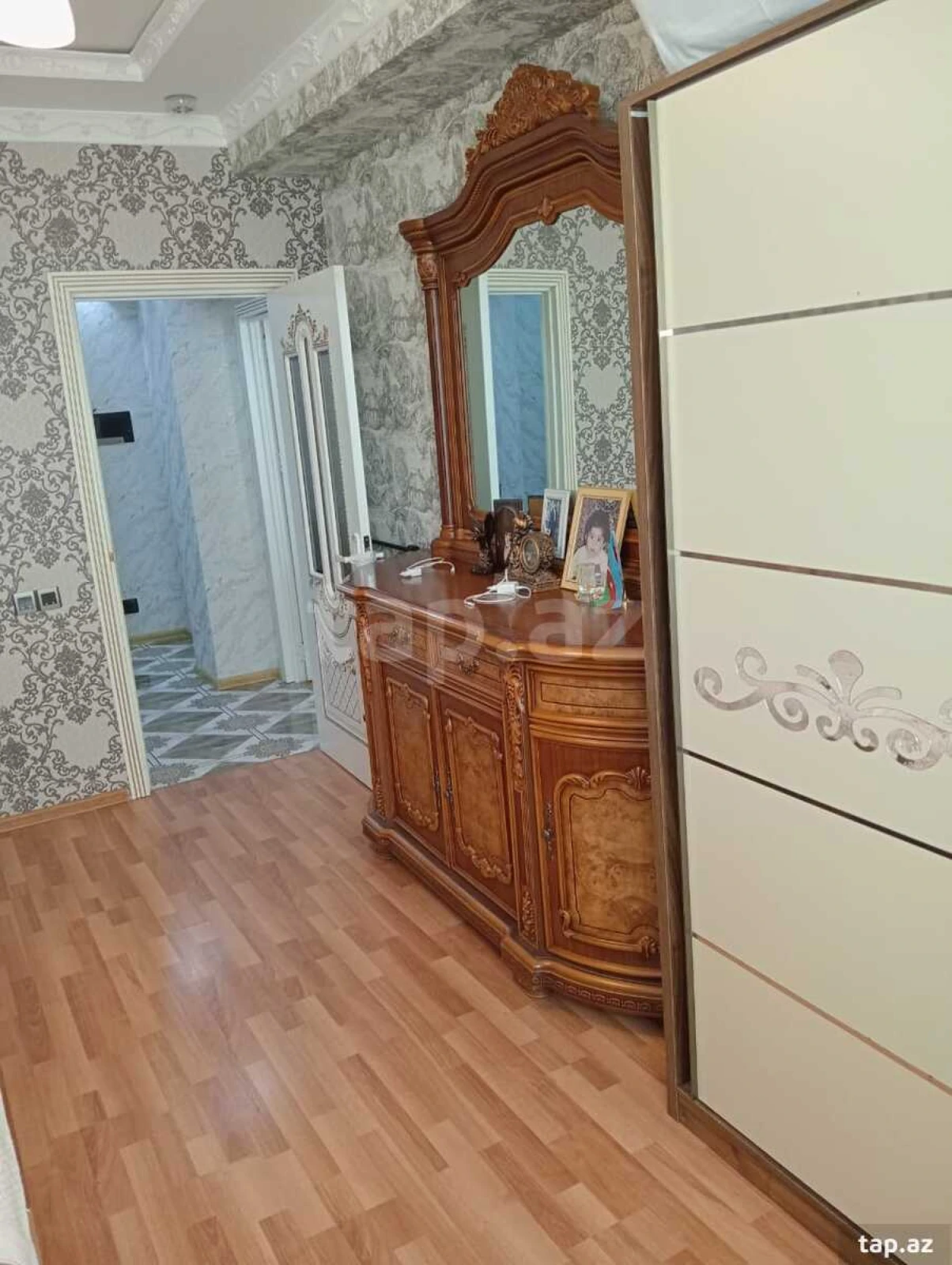Satılır 3 otaqlı yeni tikili 86 m²