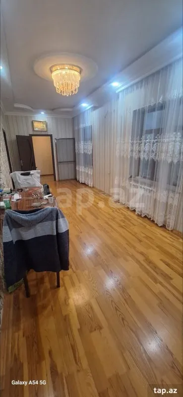 Kirayə verilir 3 otaqlı həyət evi 100 m²