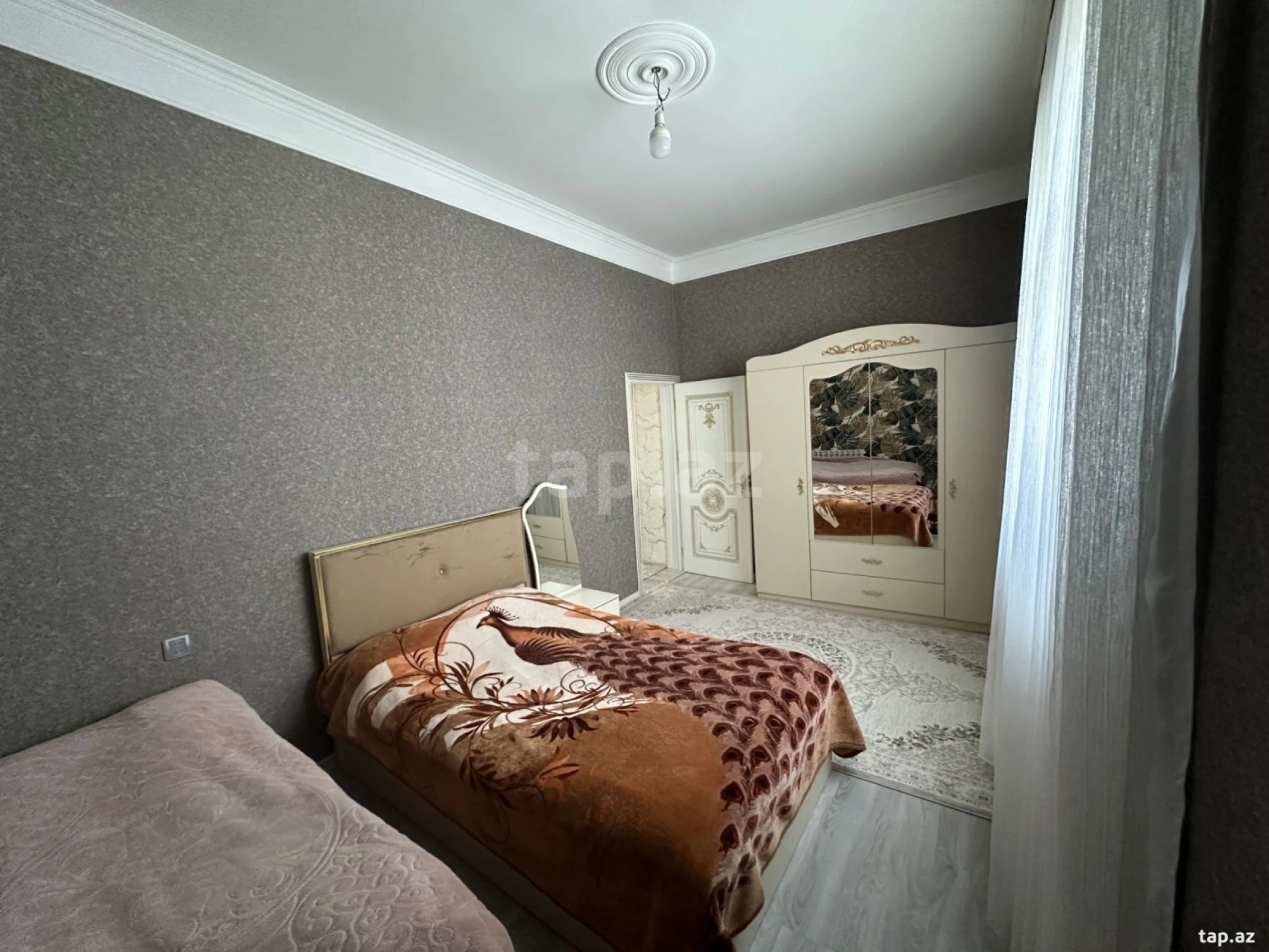 Satılır 3 otaqlı həyət evi