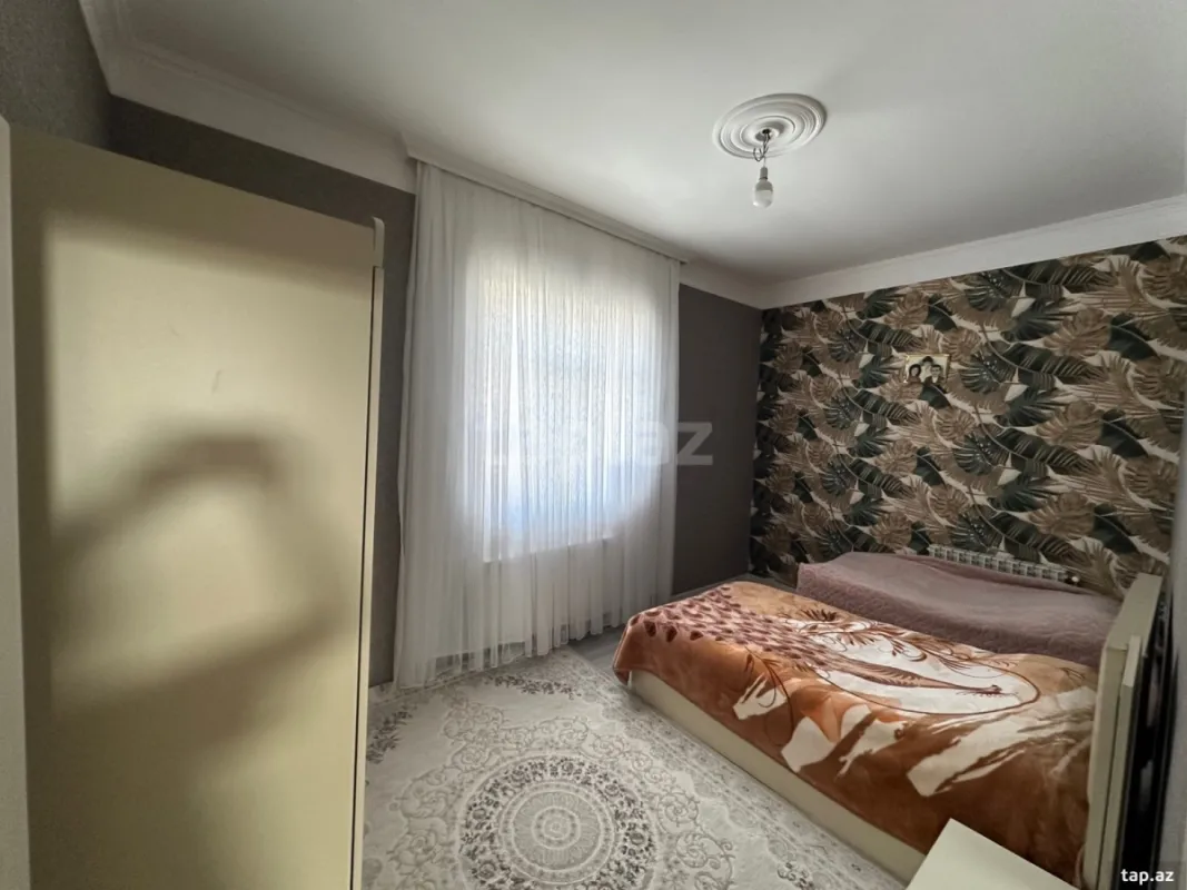 Satılır 3 otaqlı həyət evi