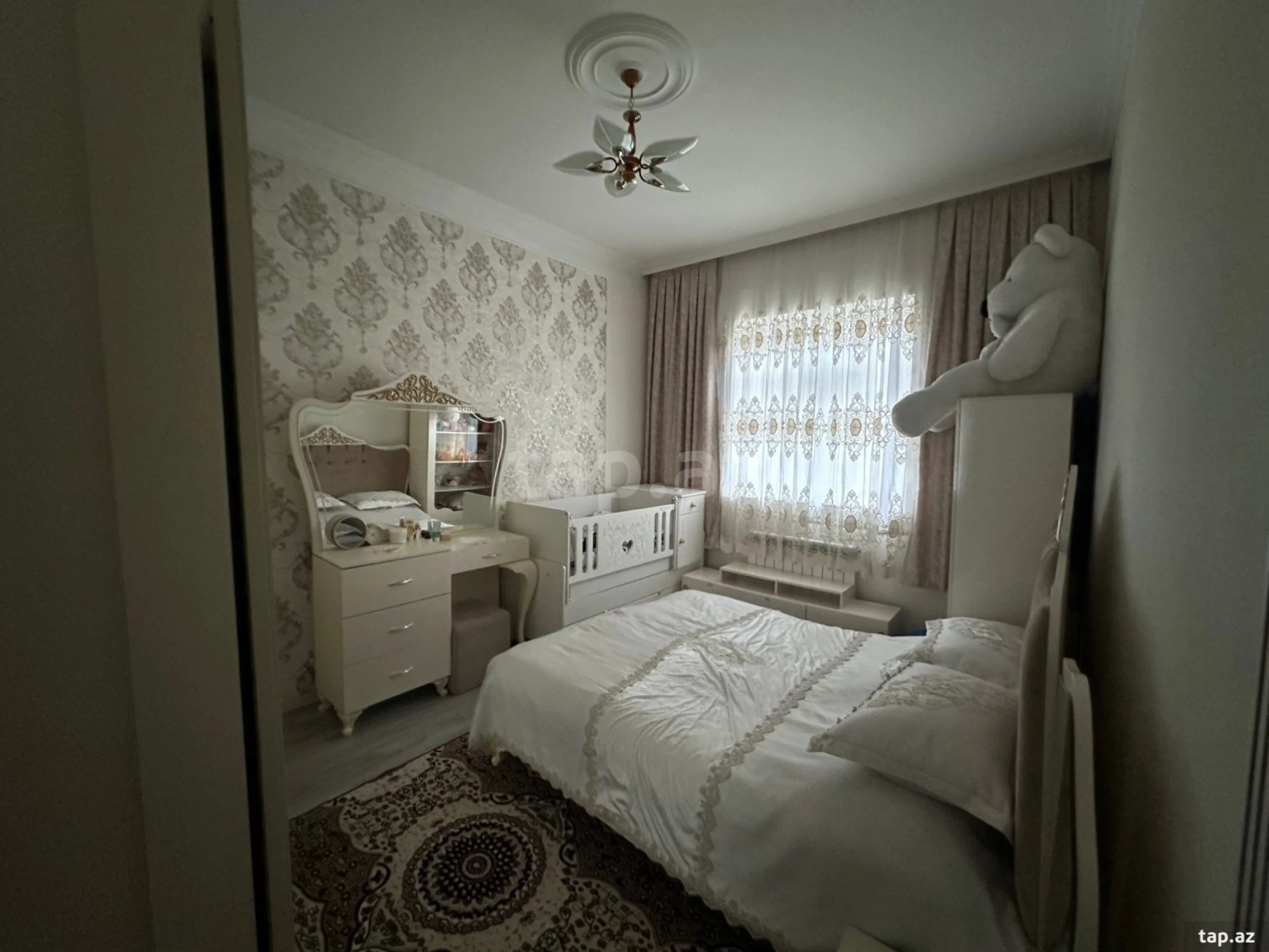 Satılır 3 otaqlı həyət evi