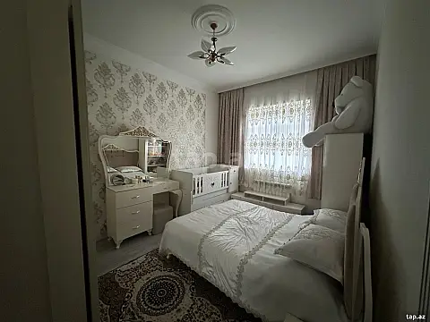 Satılır 3 otaqlı həyət evi