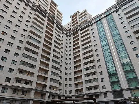 Kirayə verilir 3 otaqlı yeni tikili 155 m² — Bakı 3 otaq 155.00 m²