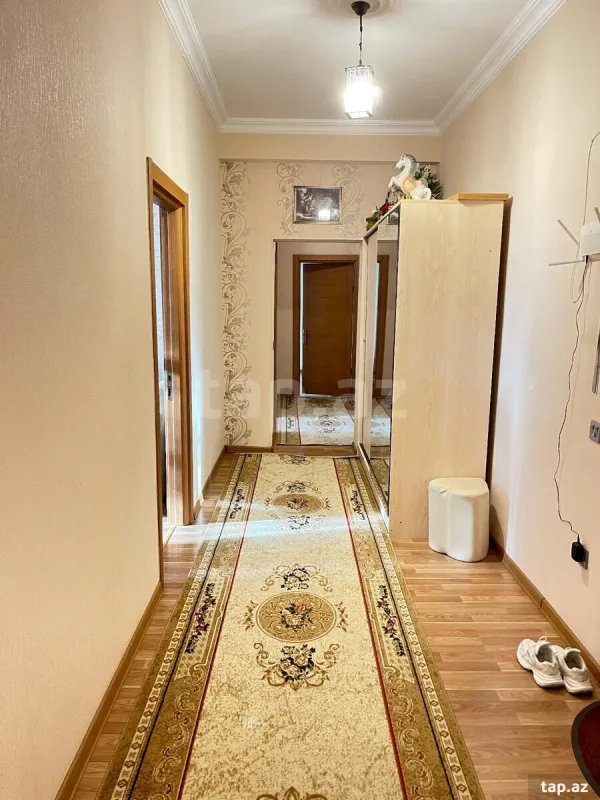 Satılır 3 otaqlı yeni tikili 102 m²