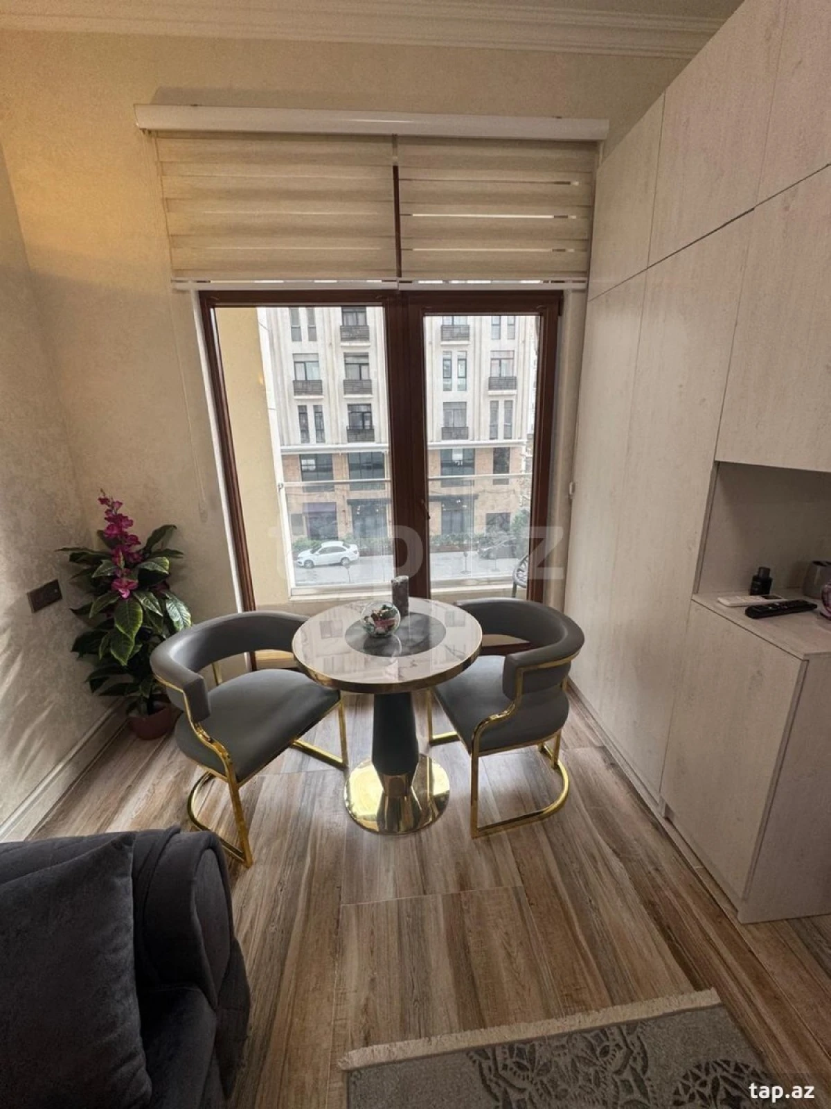 Kirayə verilir 1 otaqlı yeni tikili 30 m²