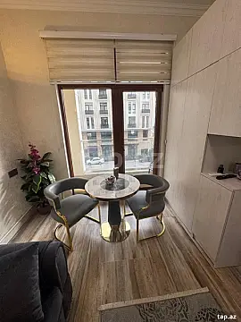 Kirayə verilir 1 otaqlı yeni tikili 30 m²