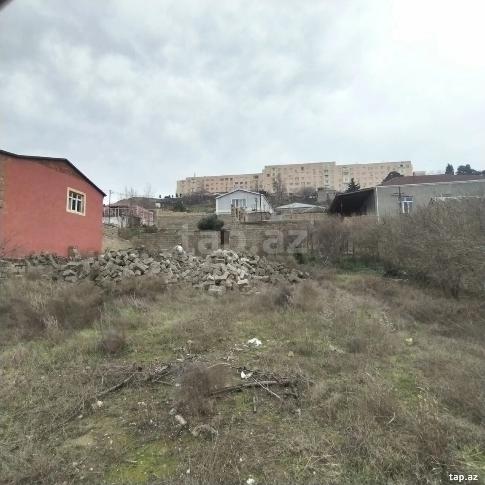 Satılır torpaq sahəsi