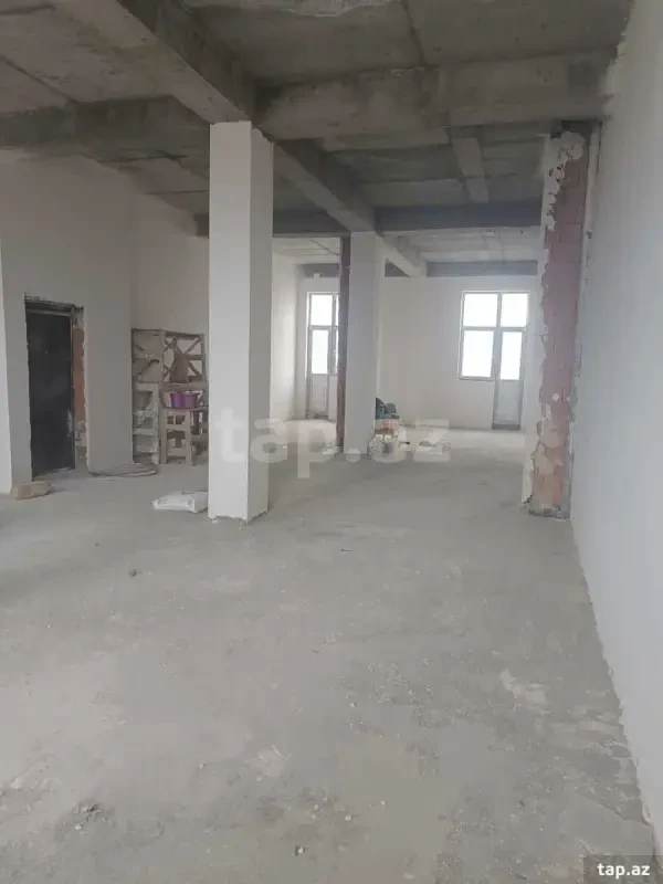 Satılır 3 otaqlı yeni tikili 140 m²