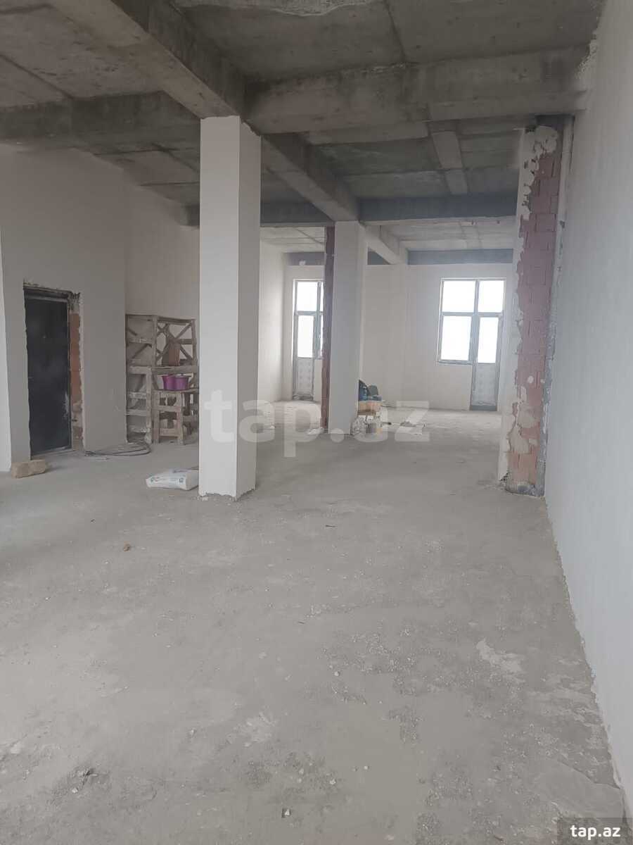 Satılır 3 otaqlı yeni tikili 140 m²