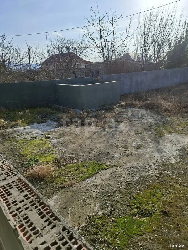 Satılır 2 otaqlı həyət evi
