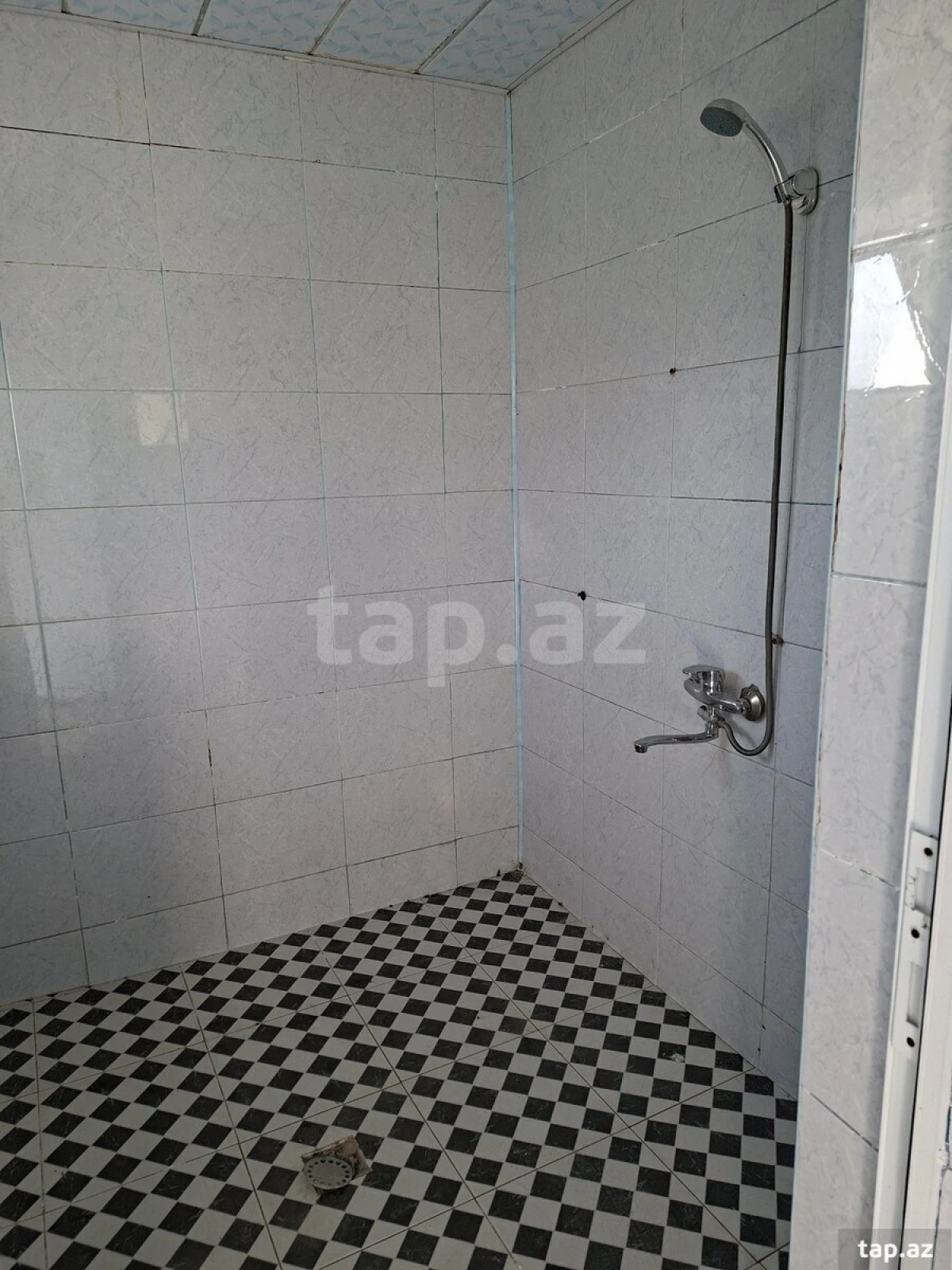 Satılır 2 otaqlı həyət evi