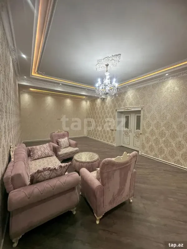 Satılır 6 otaqlı həyət evi 420 m²
