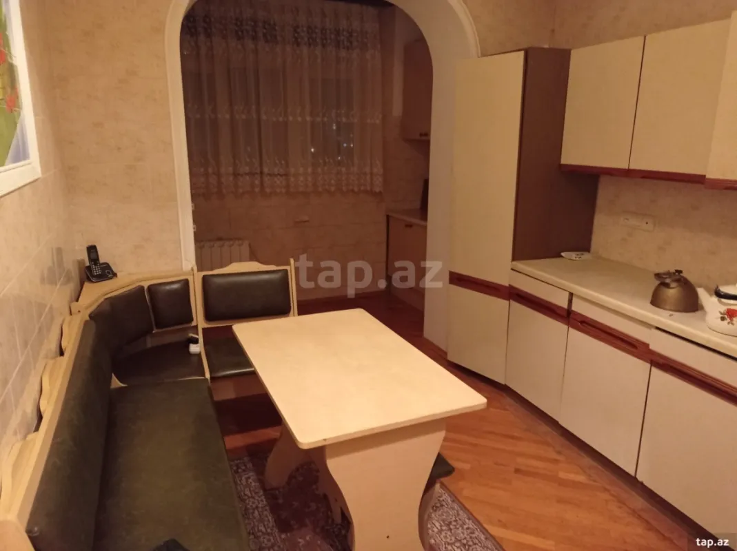 Kirayə verilir 2 otaqlı mənzil 60 m²