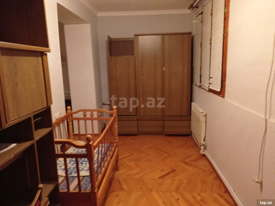 Kirayə verilir 2 otaqlı mənzil 60 m²