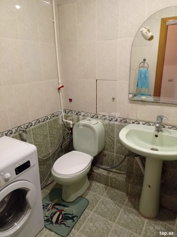 Kirayə verilir 2 otaqlı mənzil 60 m²